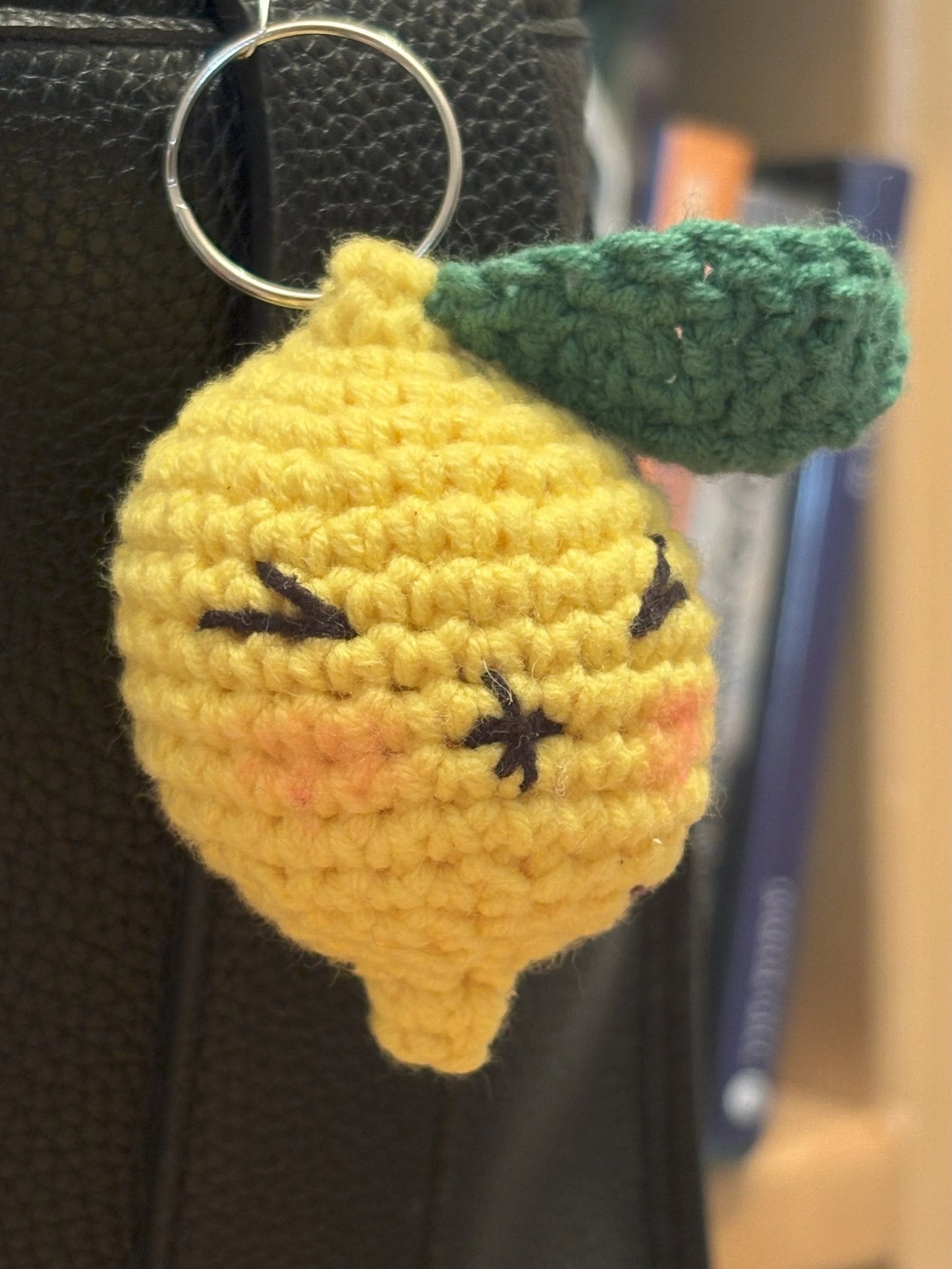 Súmhar Slice – Crochet Lemon Bag Charm