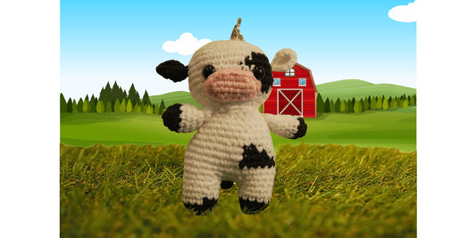 Bóínín Crochet Cow Charm